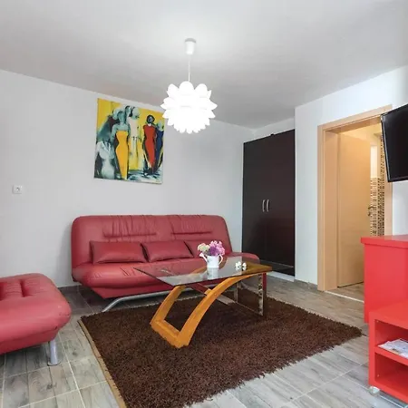 아파트 One-bedroom In